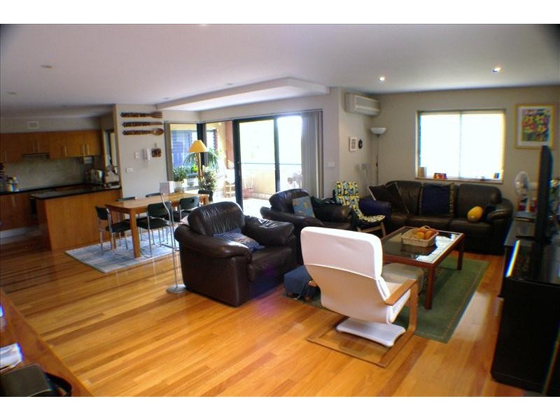 8/25 Blaxland Rd, Rhodes NSW 2138