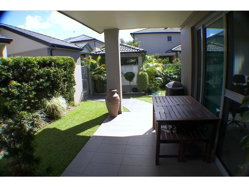 2/11-15 Mcleod St, Hurstville NSW 2220