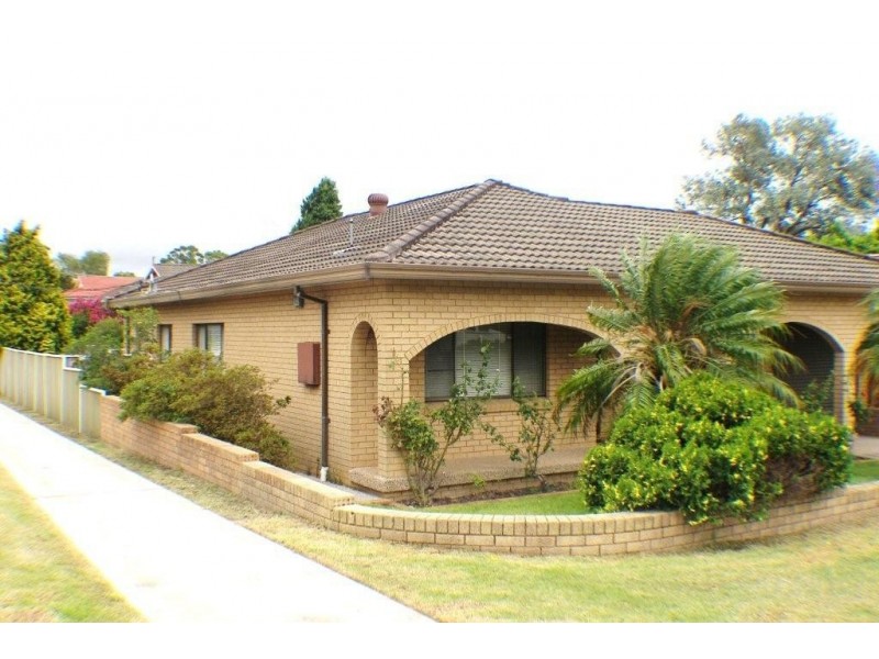 83 Hodge St, Hurstville NSW 2220