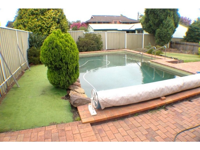 83 Hodge St, Hurstville NSW 2220