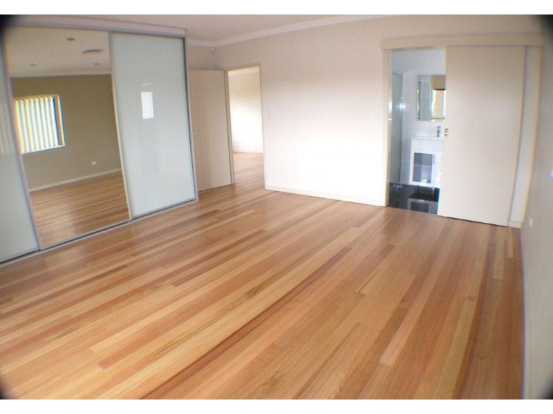 18 Emily St, Hurstville NSW 2220