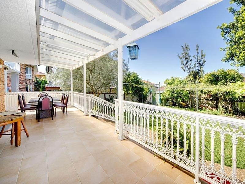 110 Goucester Rd, Hurstville NSW 2220