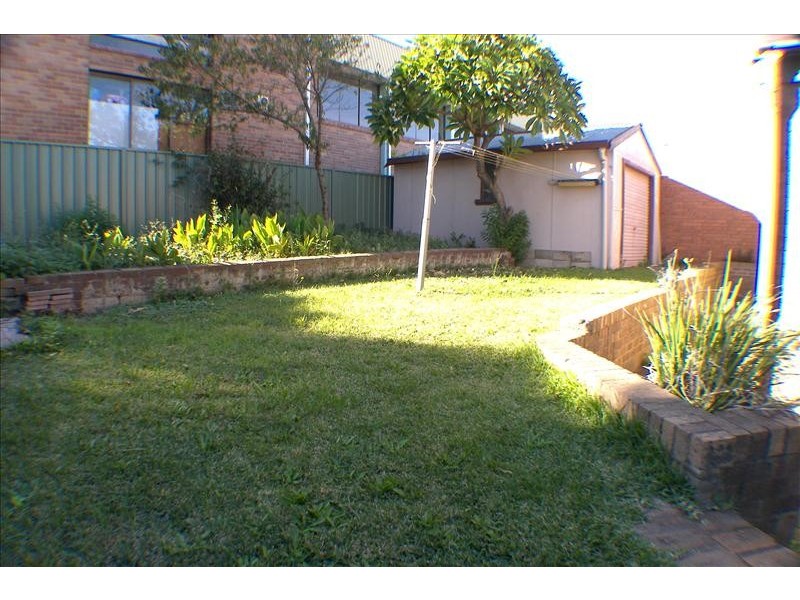 120 Kingsgrove Rd, Kingsgrove NSW 2208