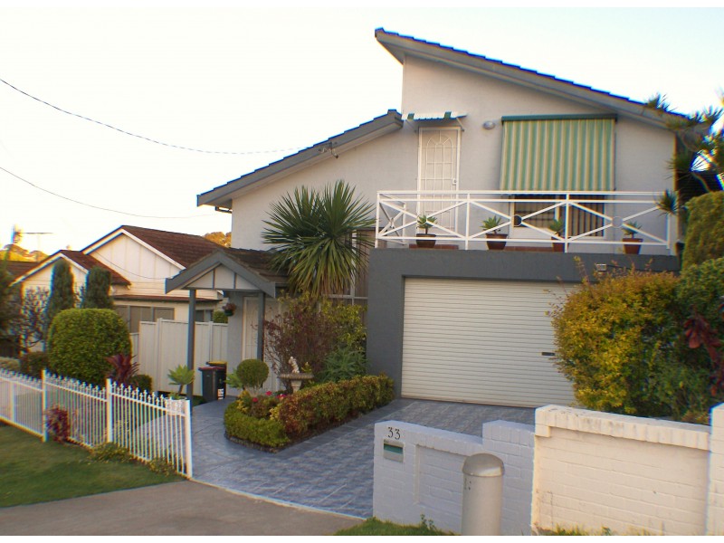 33 Warwick St, Hurstville NSW 2220