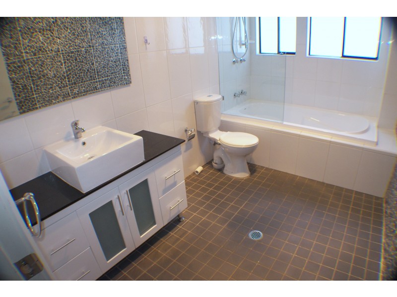 3/32-34 Hardwicke Street, Riverwood NSW 2210