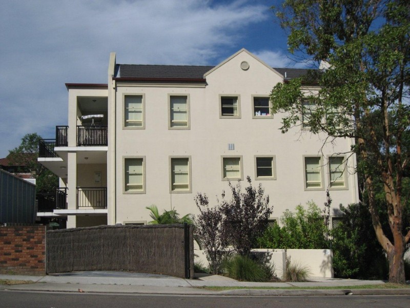 75A Cnr of The avenue and Queens Rd, Hurstville NSW 2220