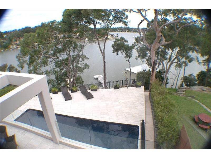 16B Russell St, Oatley NSW 2223