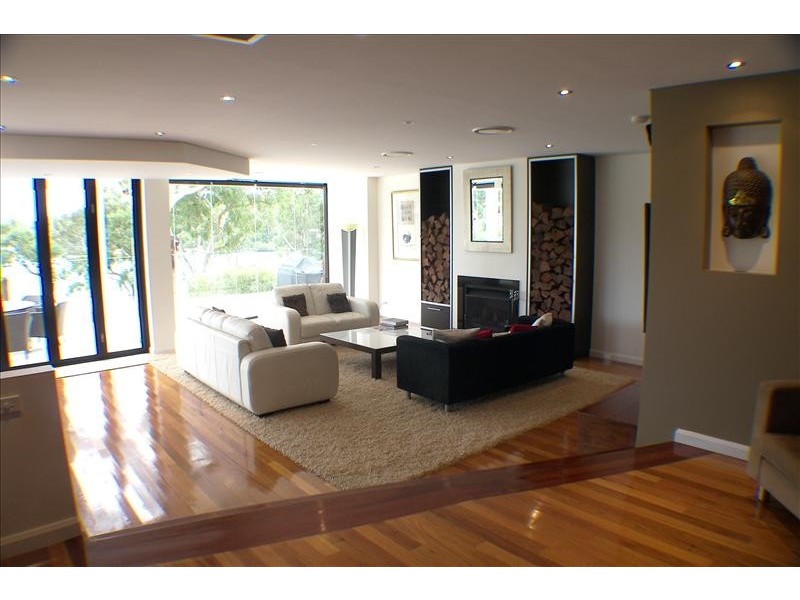 16B Russell St, Oatley NSW 2223