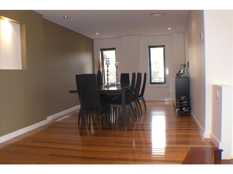 16B Russell St, Oatley NSW 2223