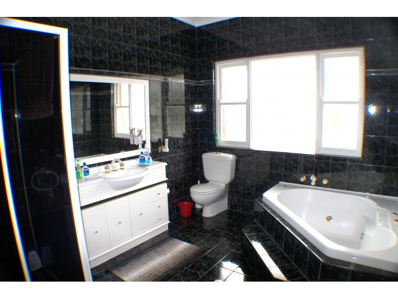 316 Princess Highway, Carss Park NSW 2221