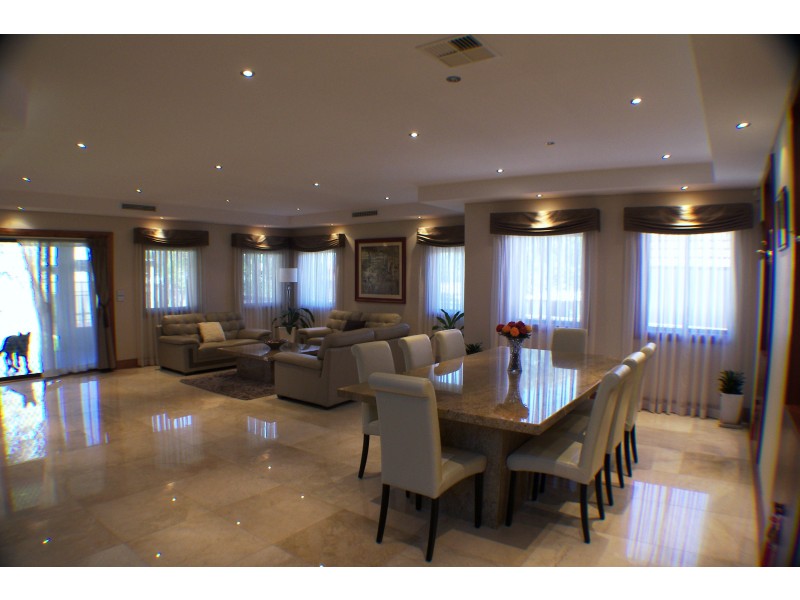 173 Carrington Ave, Hurstville NSW 2220