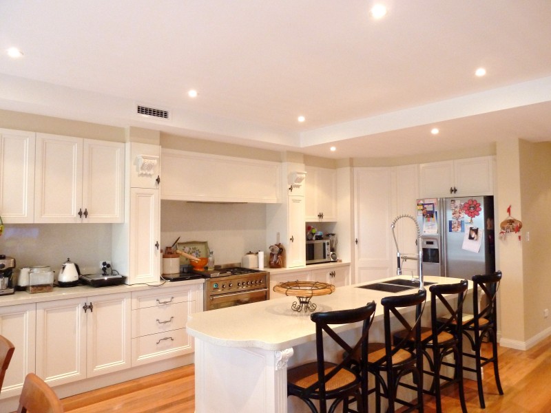 6 Weston Rd, Hurstville NSW 2220