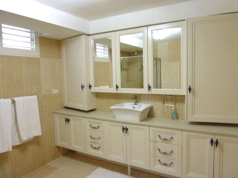 6 Weston Rd, Hurstville NSW 2220