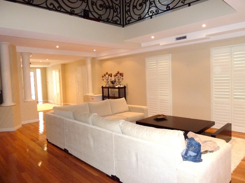 6 Weston Rd, Hurstville NSW 2220