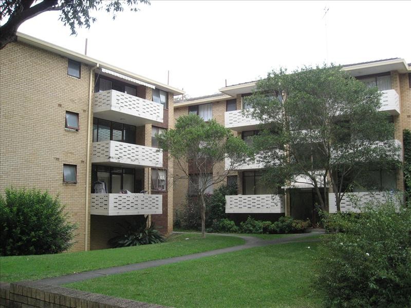 11 Bellevue Pde, Hurstville NSW 2220