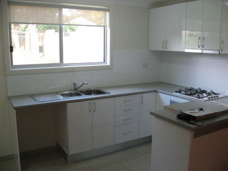 18 Basset St, Hurstville NSW 2220