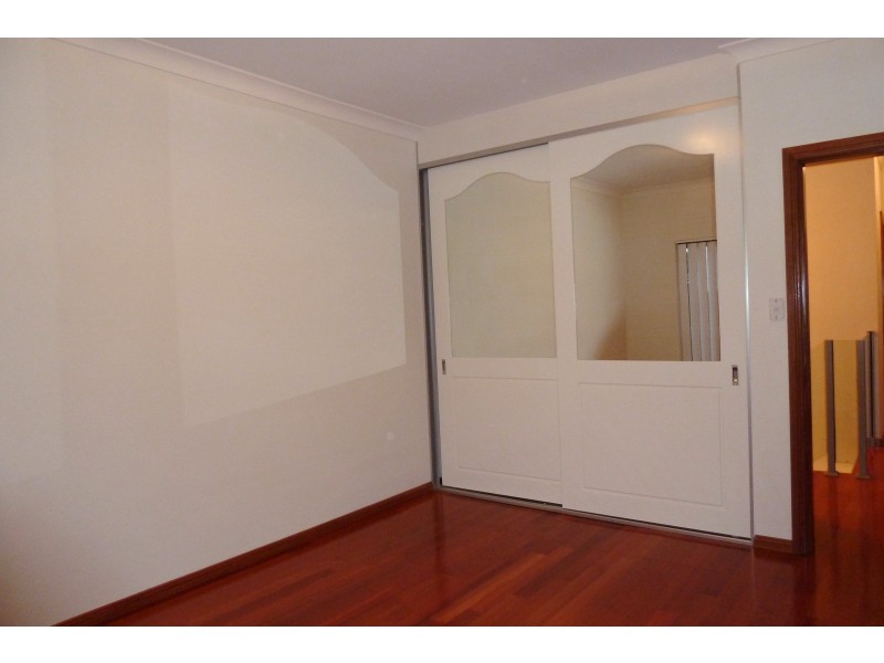 30A MUTUAL Rd, Mortdale NSW 2223