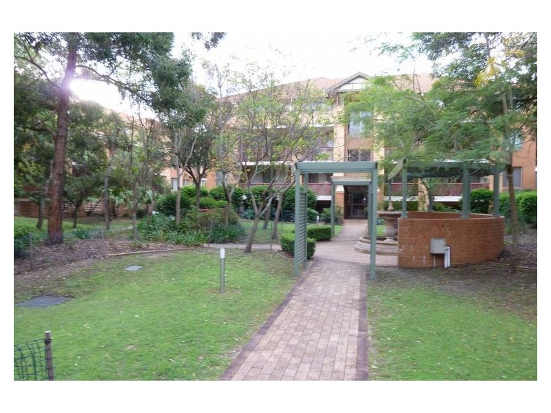 19 George St, North Strathfield NSW 2137