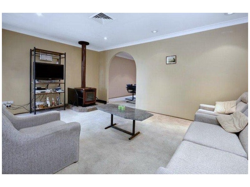 71 BRUSHWOOD DRIVE, Alfords Point NSW 2234