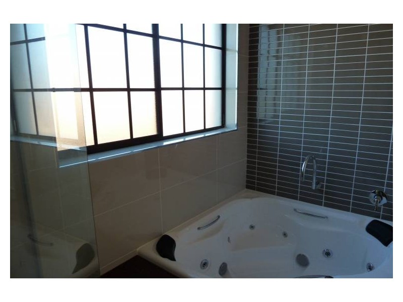 41 Chuter Ave, Ramsgate Beach NSW 2217