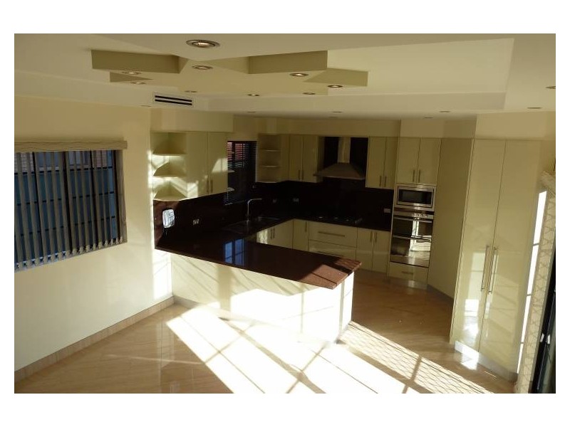 41 Chuter Ave, Ramsgate Beach NSW 2217