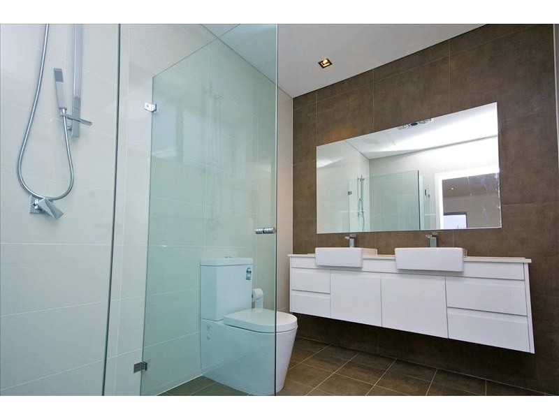 100 Donald St, Hurstville NSW 2220