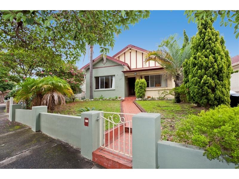 106 Cottenham Ave, Kensington NSW 2033
