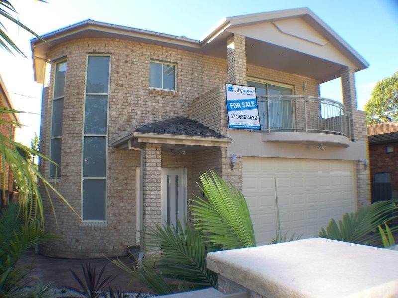 8 Elizabeth Street, Hurstville NSW 2220