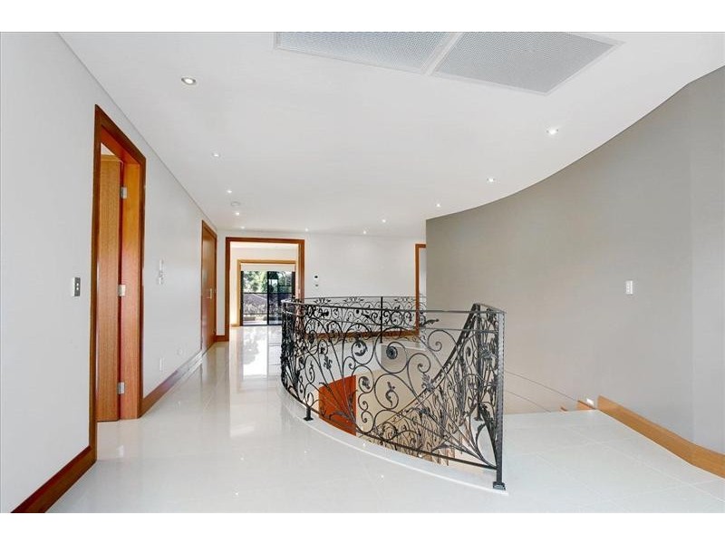 32 Kensington St, Punchbowl NSW 2196