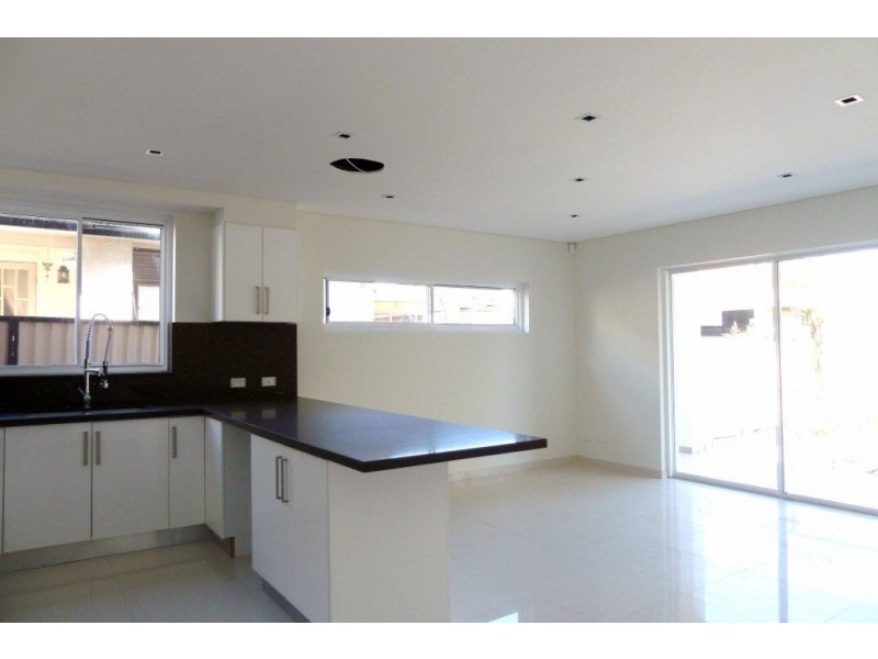 207 Croydon Rd, Hurstville NSW 2220