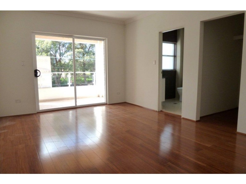 207 Croydon Rd, Hurstville NSW 2220