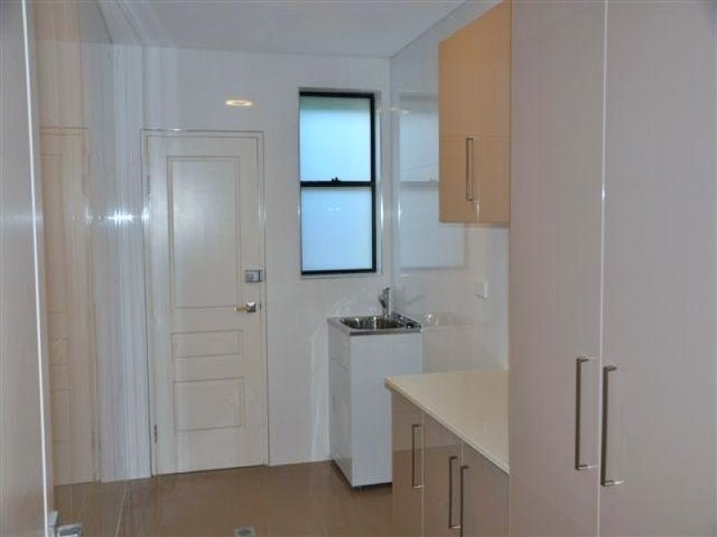 266 Carrington Ave, Hurstville NSW 2220