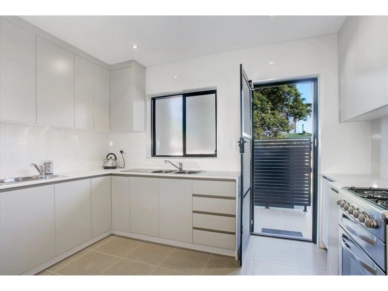 32 Kensington St, Punchbowl NSW 2196