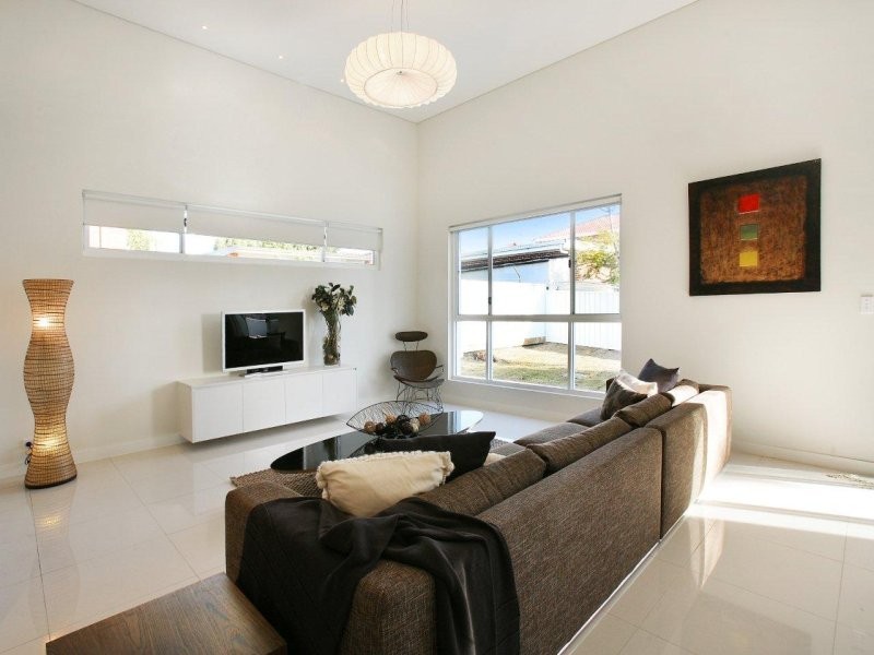 171 Carrington Ave, Hurstville NSW 2220