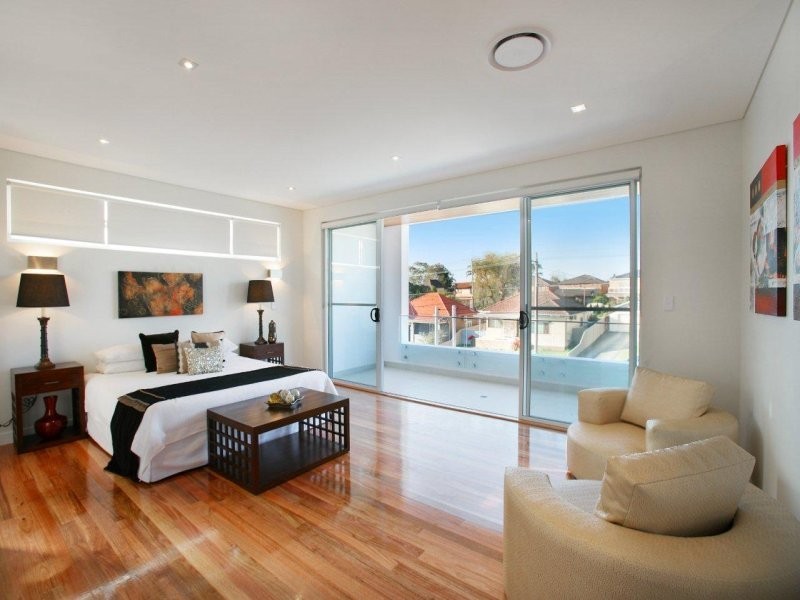 171 Carrington Ave, Hurstville NSW 2220