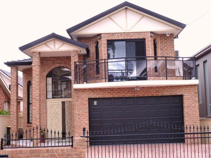 5 Orange St, Hurstville NSW 2220