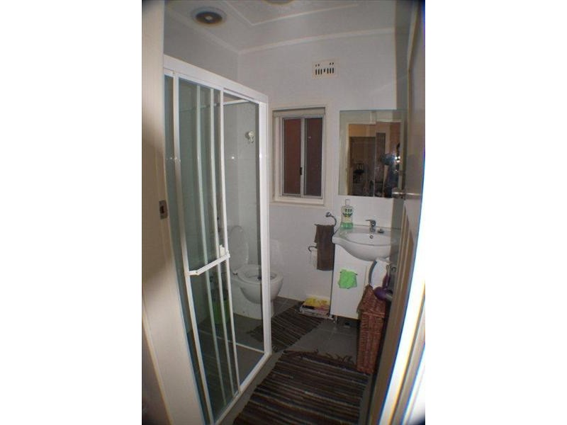 18 Bassett St, Hurstville NSW 2220