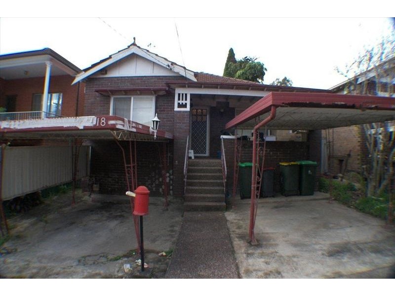 18 Bassett St, Hurstville NSW 2220