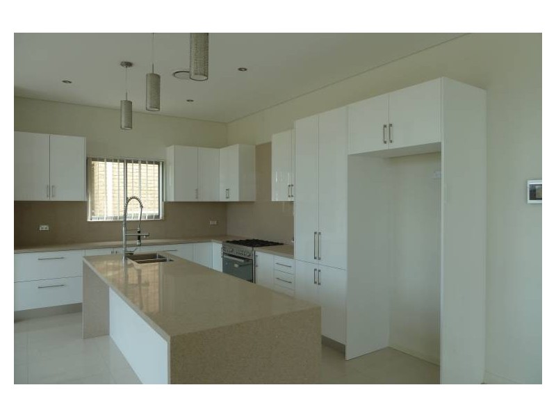 49 Emily St, Hurstville NSW 2220