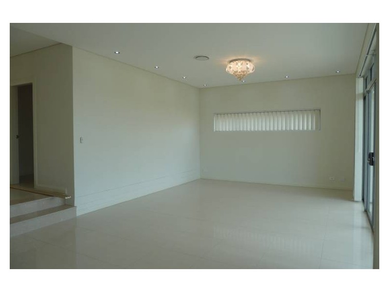 49 Emily St, Hurstville NSW 2220