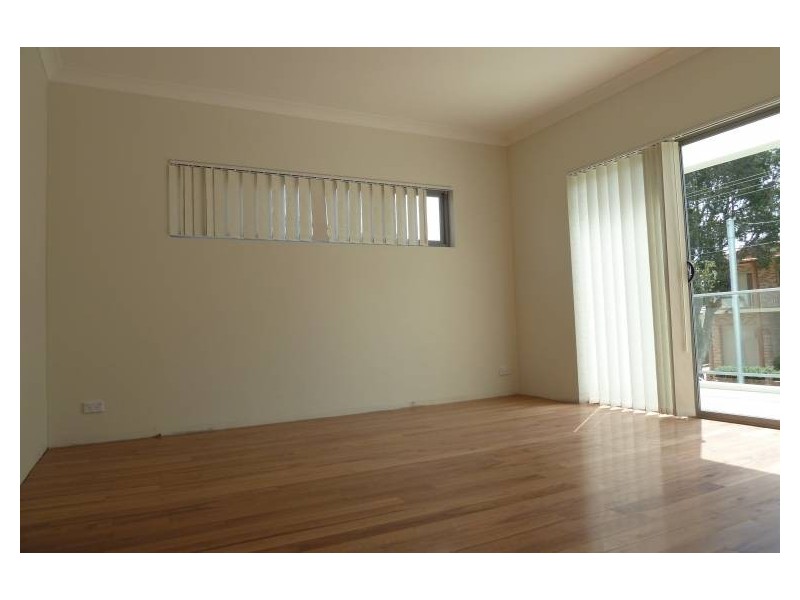 49 Emily St, Hurstville NSW 2220