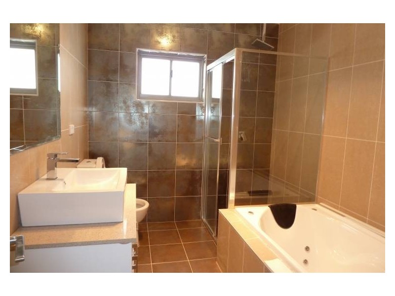 49 Emily St, Hurstville NSW 2220