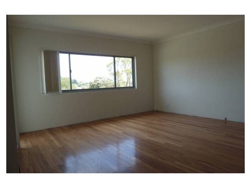 49 Emily St, Hurstville NSW 2220