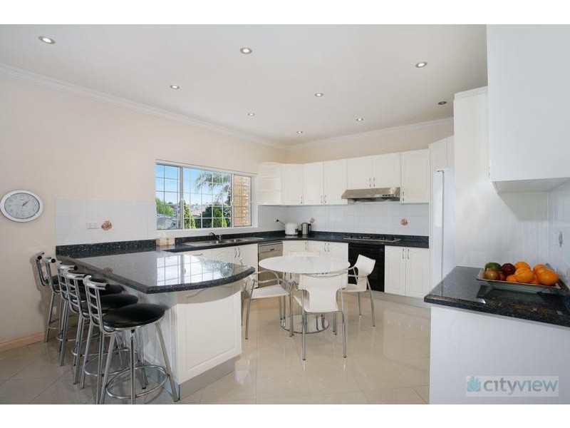 31 Weston Rd, Hurstville NSW 2220