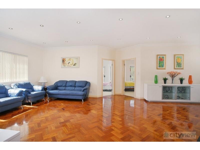 31 Weston Rd, Hurstville NSW 2220