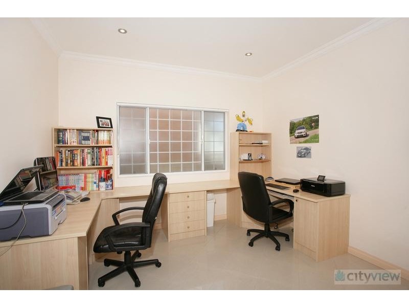 31 Weston Rd, Hurstville NSW 2220