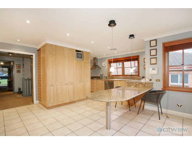 11 Alma St, Hurstville NSW 2220