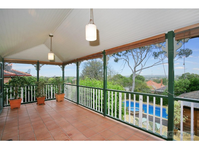 11 Alma St, Hurstville NSW 2220