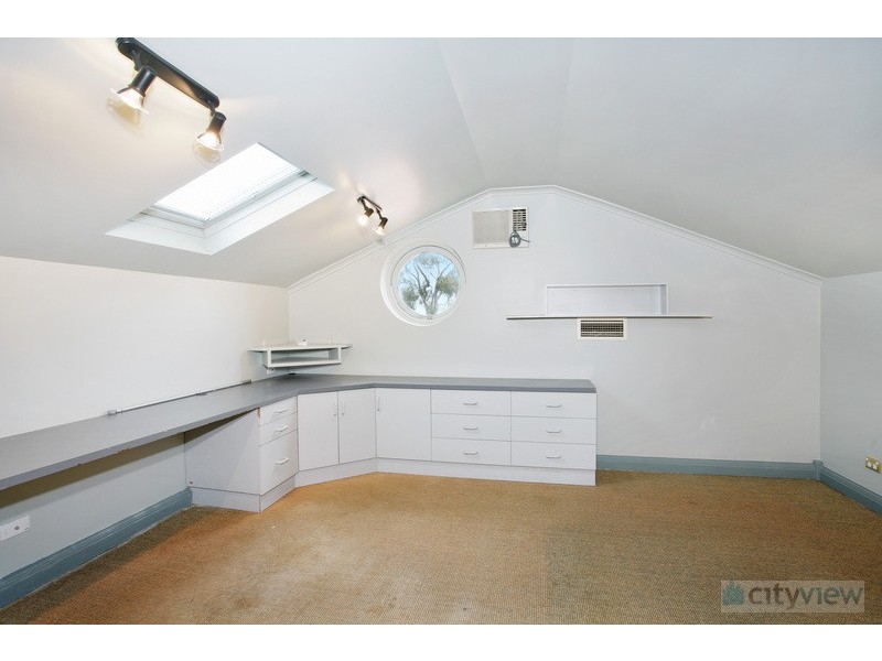 11 Alma St, Hurstville NSW 2220