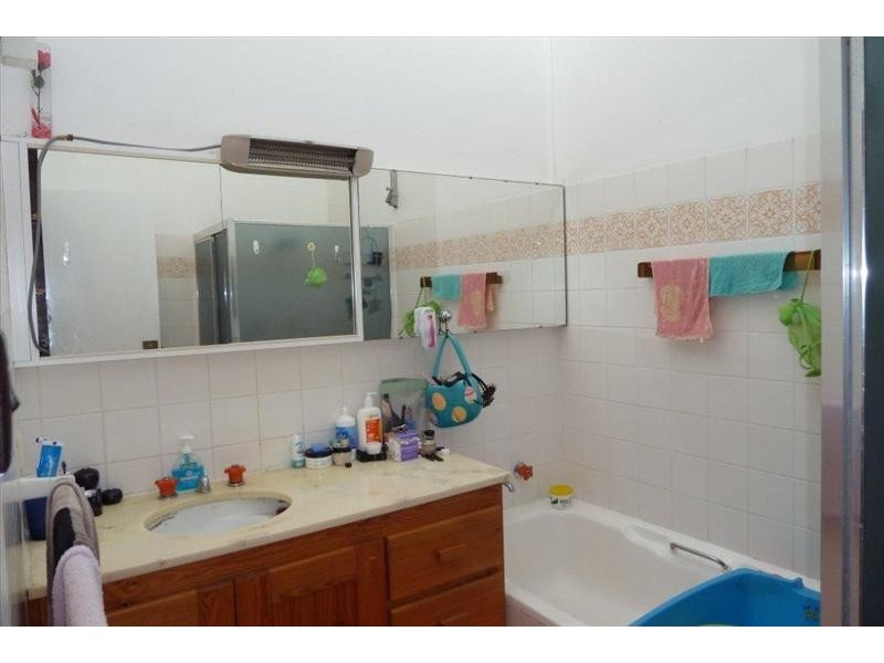 11 Dennis Place, Beverly Hills NSW 2209